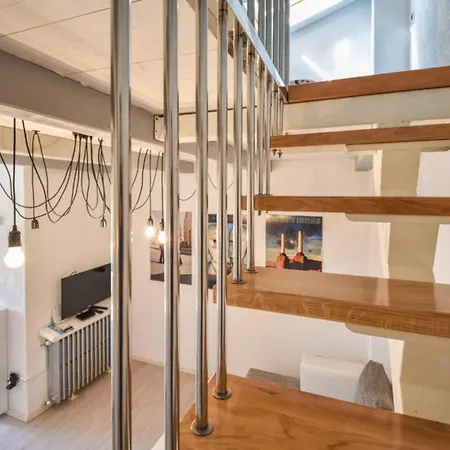 Studio Maya *